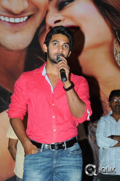 Pyaar-Mein-Padipoyane-Movie-Platinum-Disc-Function